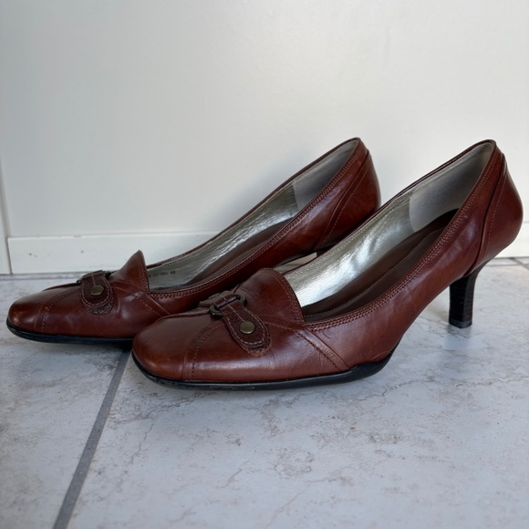Cole Haan Brown Leather Women’s Heel Shoes - Size 8 - Picture 3 of 12